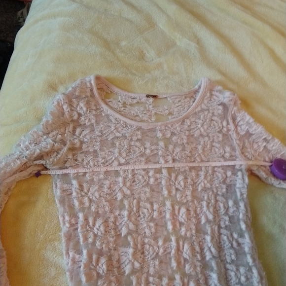 Unique, whimsical Free People shirt/sweater - Picture 6 of 7